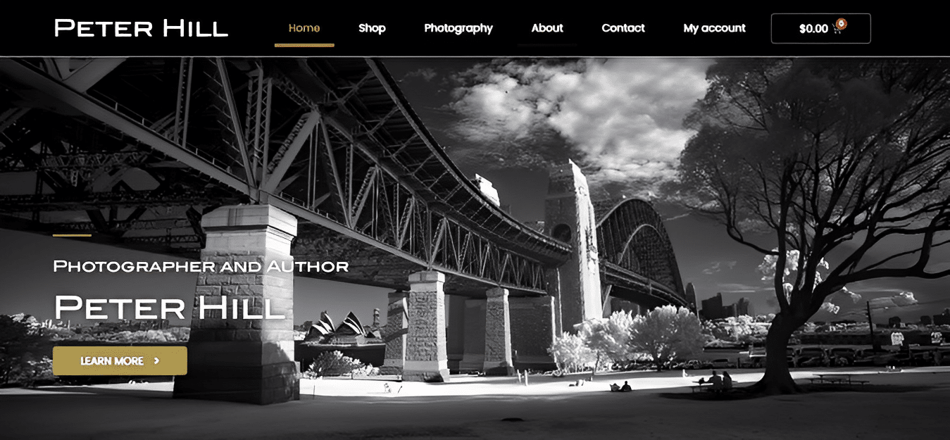 A professional photographer & Author based in the Blue Mountains, NSW, Australia.
